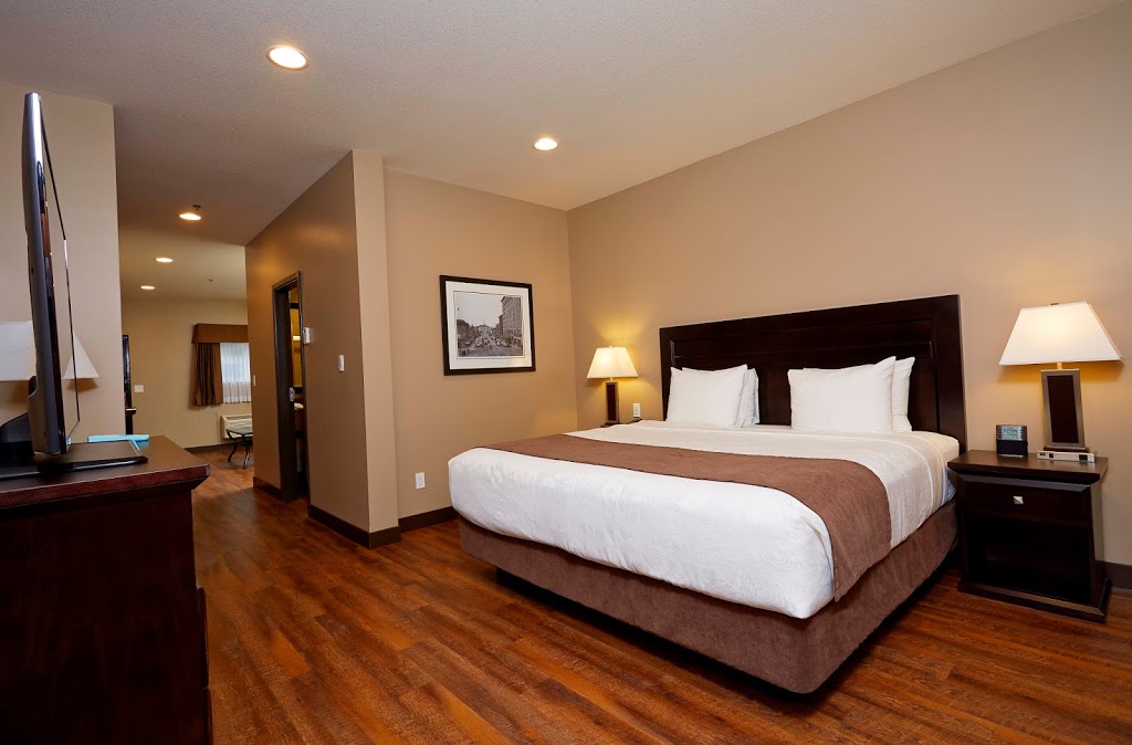 Quality Inn and Suites Saskatoon | 1715 Idylwyld Dr N, Saskatoon, SK S7L 1B4, Canada | Phone: (306) 244-5552