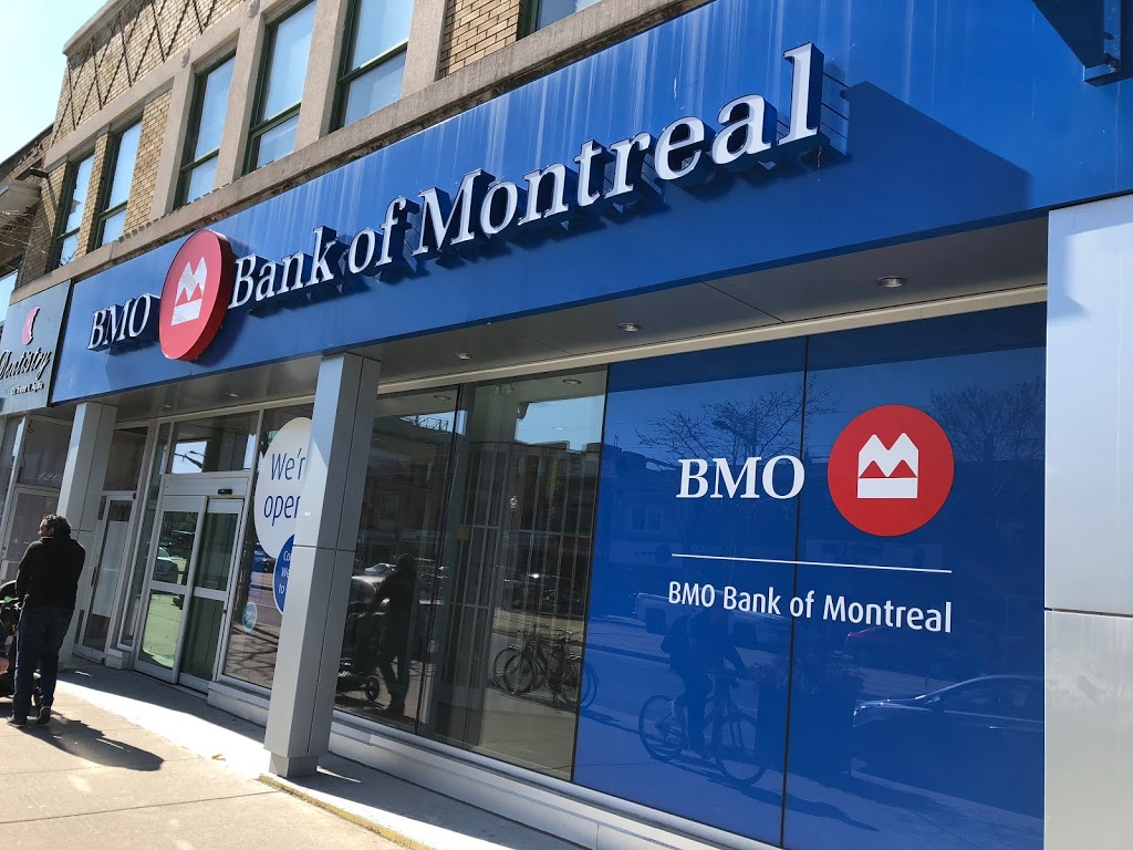 bmo st clair and dufferin hours