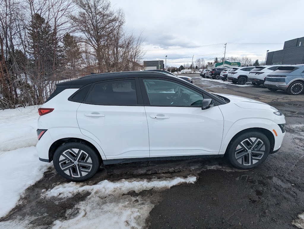 Jean Dumas Hyundai Alma | 2400 Av. du Pont S, Alma, QC G8B 5V2, Canada | Phone: (418) 662-2228