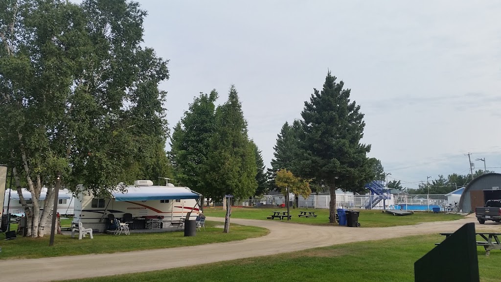 Camping municipal dAlbanel | 292 Rue de lÉglise, Albanel, QC G8M 3G1, Canada | Phone: (418) 279-5250