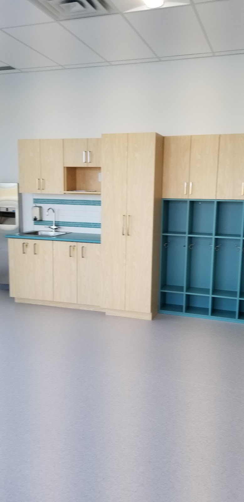 Living prairie childcare | 215 Des Hivernants Blvd, Winnipeg, MB R3X 0J3, Canada | Phone: (204) 256-6892