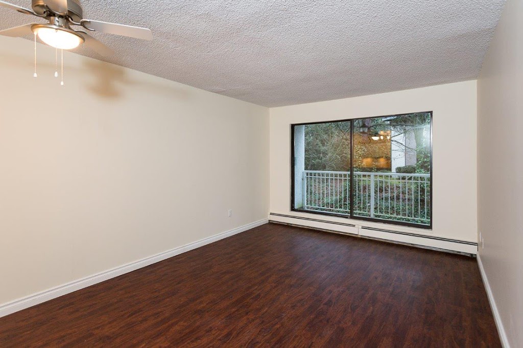 Carrigan place Apartments | 3836 Carrigan Ct, Burnaby, BC V3N 4P7, Canada | Phone: (604) 243-8727