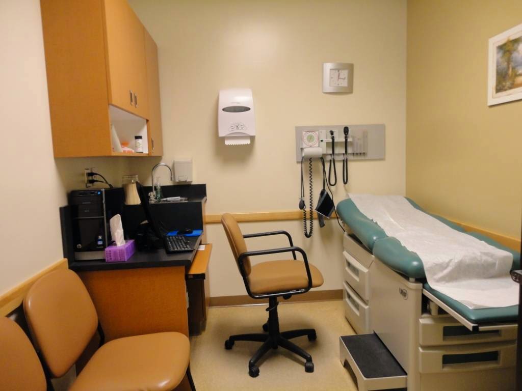 Primacy - Sunrise Medical Clinic | 1460 Merivale Rd, Nepean, ON K2E 5P2, Canada | Phone: (613) 727-7473