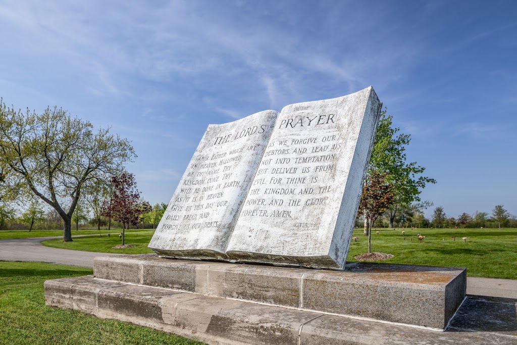 Chapel Hill Memorial Gardens | 700 Chapel Hill Rd, Stoney Creek, ON L8J 0B5, Canada | Phone: (905) 692-9000
