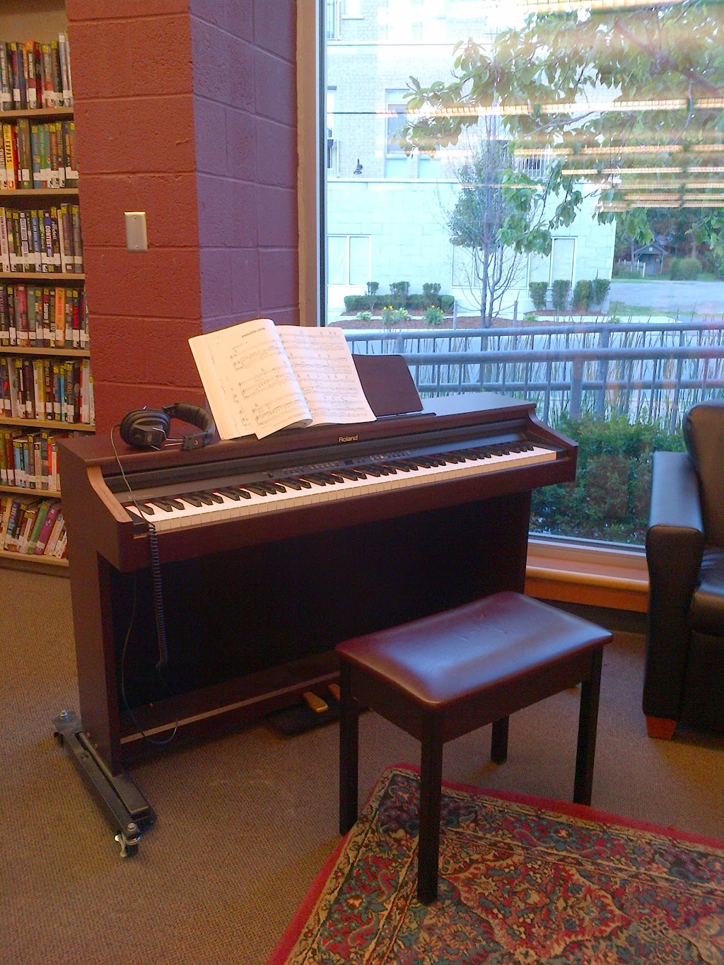London Public Library, Landon Branch | 167 Wortley Rd, London, ON N6C 3P6, Canada | Phone: (519) 439-6240