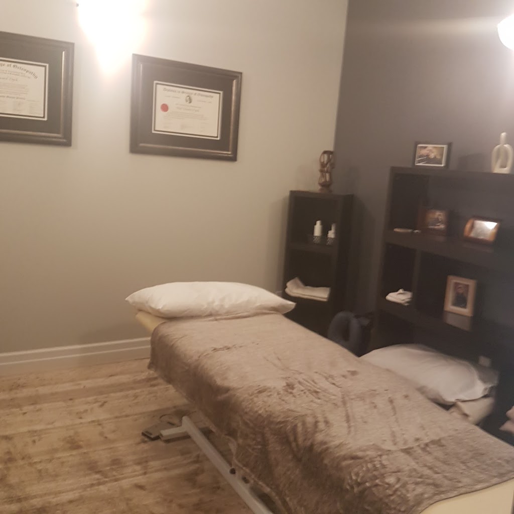 Osteopathy Kitchener | 325 Max Becker Dr Unit 112, Kitchener, ON N2E 4H5, Canada | Phone: (519) 569-7474