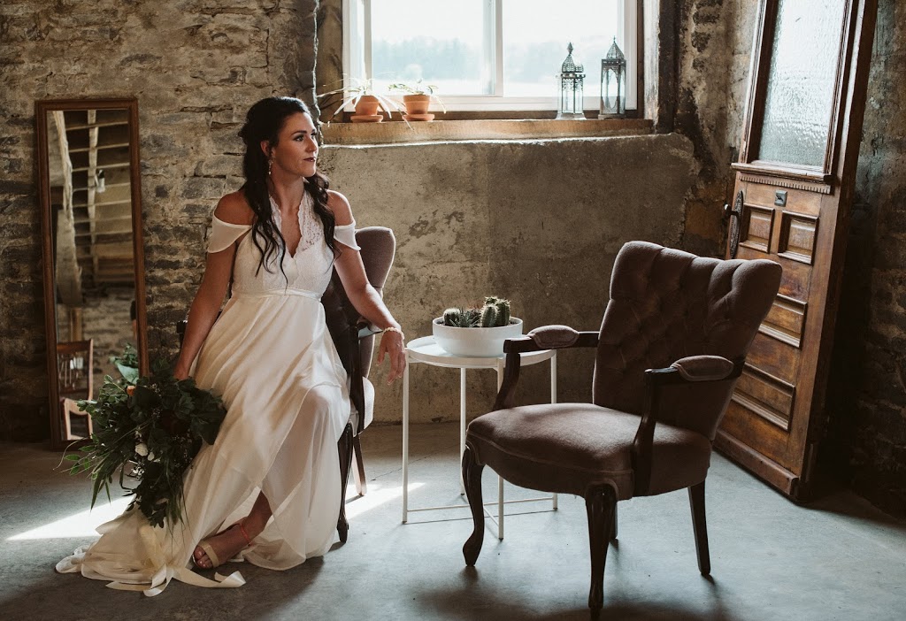 mina | 14 Adam St, Tavistock, ON N0B 2R0, Canada | Phone: (519) 301-5132