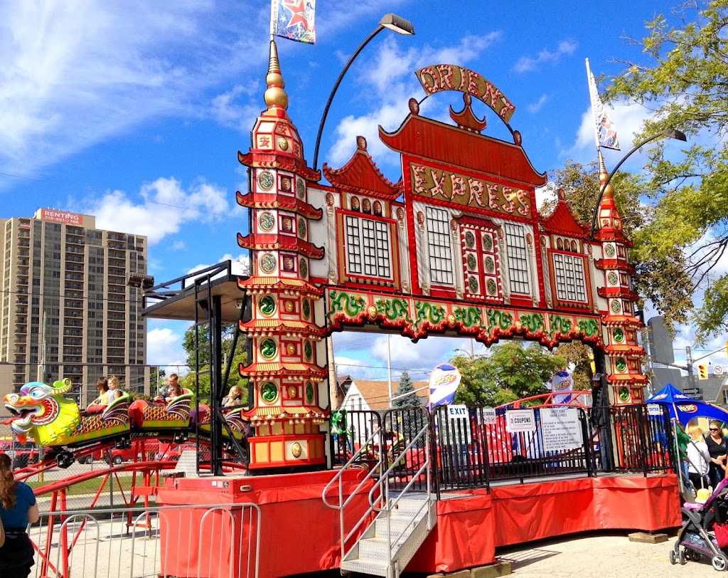 Beauce Carnaval | 2004 Bd Dionne, Saint-Georges, QC G5Y 3W9, Canada | Phone: (418) 228-8008