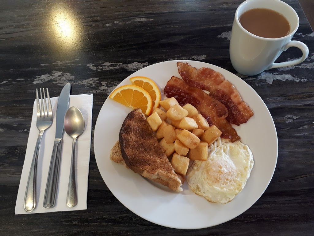 Lis Wok & Grill | 112 Front St, Wolfville, NS B4P 1A4, Canada | Phone: (902) 542-4097