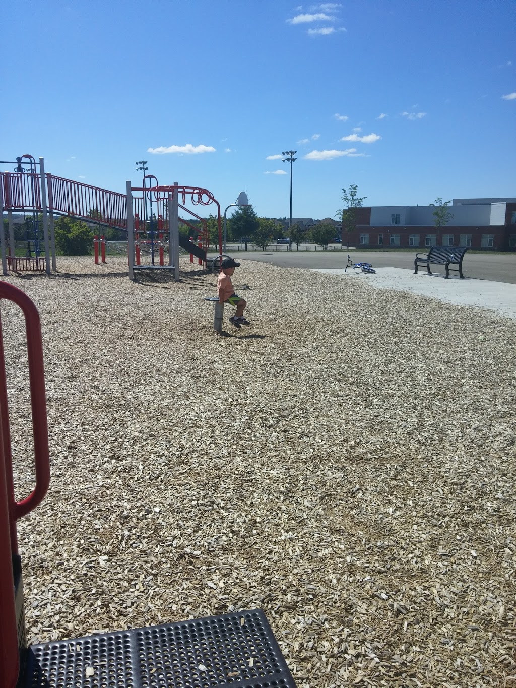 Bonshaw Avenue Park | 130 Bonshaw Ave, Newmarket, ON L3X 2Y4, Canada | Phone: (905) 895-5193