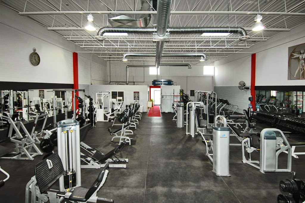 Royal Windsor Fitness | 2380 Royal Windsor Dr, Mississauga, ON L5J 1K6, Canada | Phone: (905) 823-5322