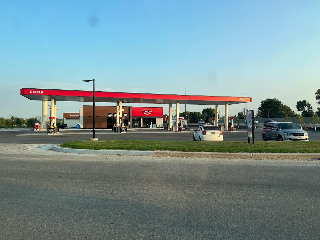 Red River Co-op Gas Bar | 717 Lagimodiere Blvd, Winnipeg, MB R2J 3X2, Canada | Phone: (204) 219-0254