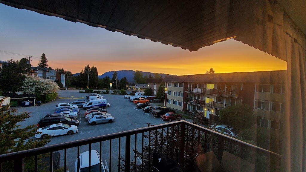 Mountain View Co-Op Housing | 902 Clarke Rd, Port Moody, BC V3H 1L5, Canada | Phone: (604) 936-0113