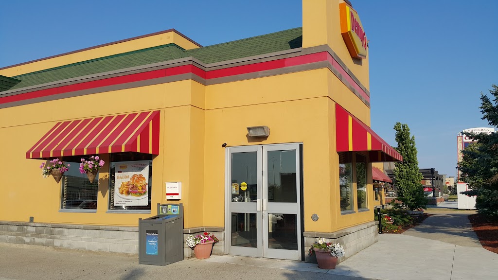 Dennys | 40 Courtneypark Dr E, Mississauga, ON L5T 2Y3, Canada | Phone: (905) 565-6161