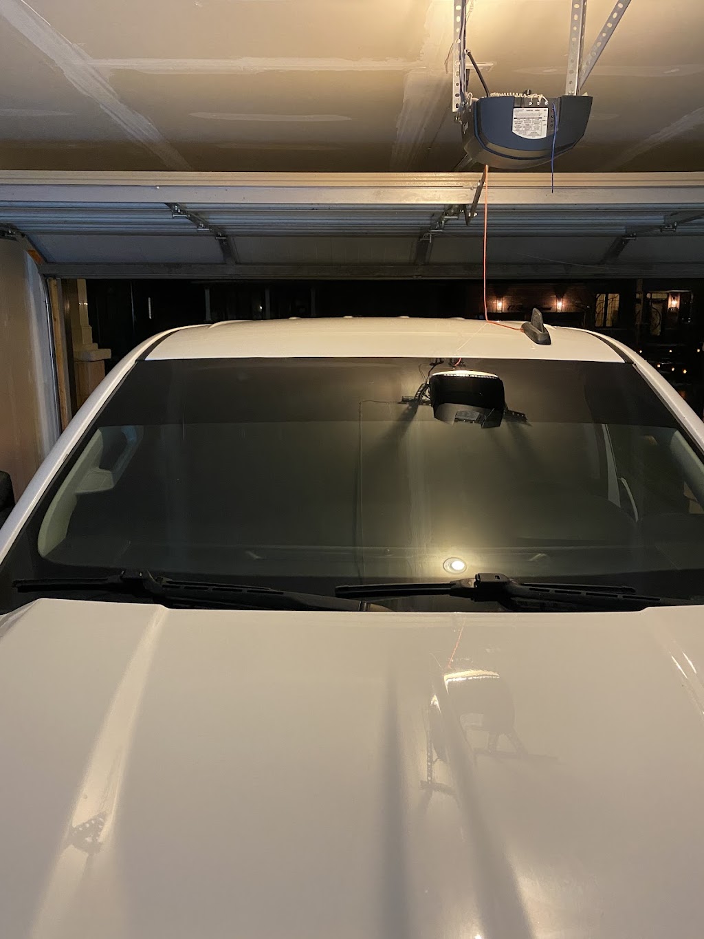 Fadi AutoTint & Custom | 16 Mull Ave, Haldimand County, ON N3W 1V3, Canada | Phone: (647) 914-5353