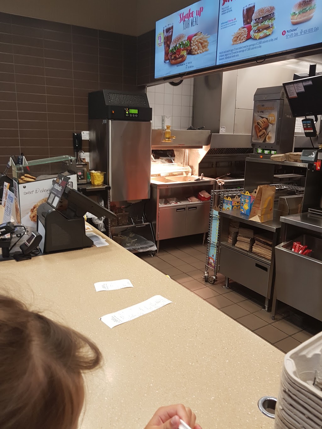 McDonalds | 340 Colonnade Dr, Kemptville, ON K0G 1J0, Canada | Phone: (613) 258-7907