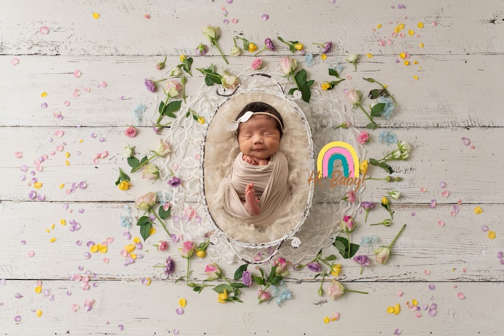 Hi, Baby! Winnipeg Newborn & Family Photography | 55 Paul Martin Dr, Winnipeg, MB R2C 5M4, Canada | Phone: (204) 223-7130