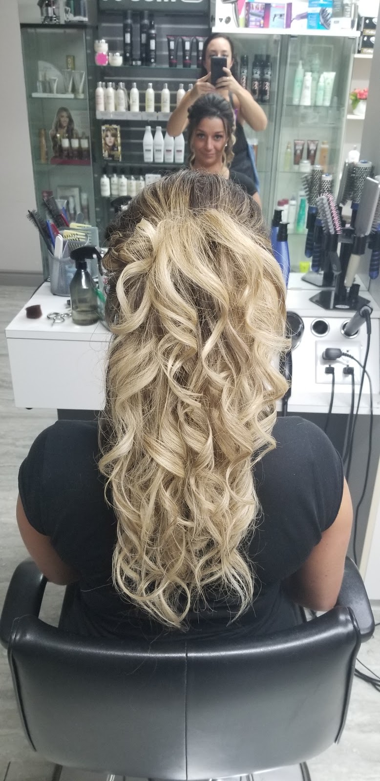 Coiffure Guylaine Legault | 133 Rue Saint-Antoine-Nord, Lavaltrie, QC J5T 2G5, Canada | Phone: (450) 586-2838
