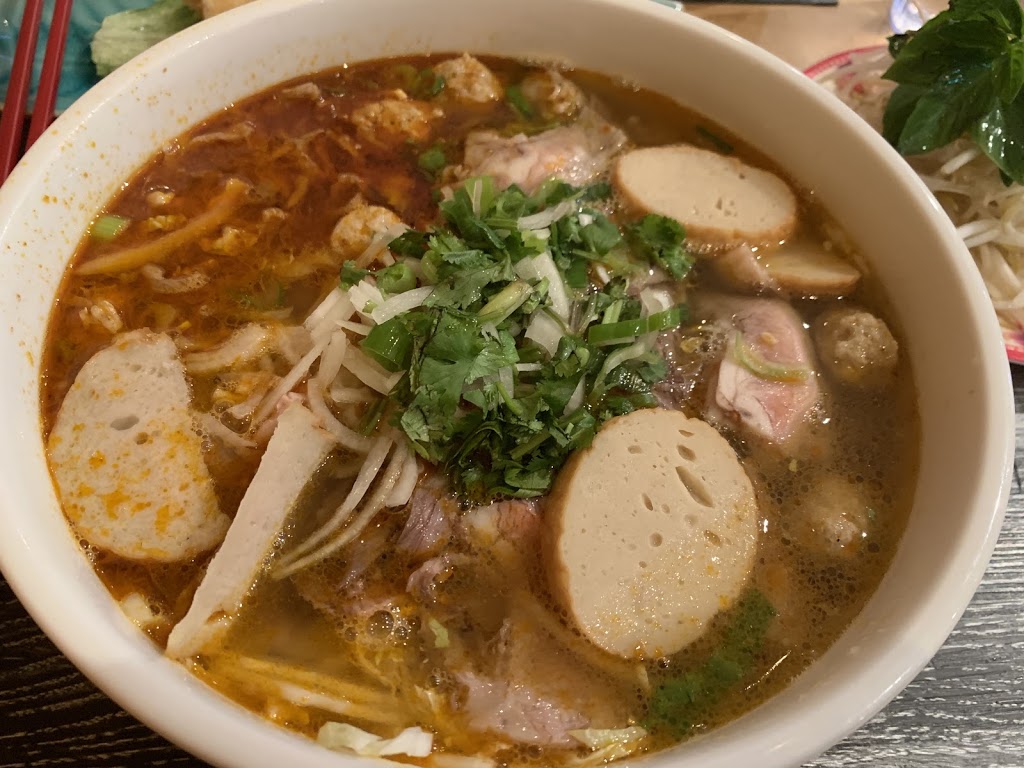 La Maison Pho | 4 Rue Belmont, Gatineau, QC J9H 6J5, Canada | Phone: (819) 682-8494