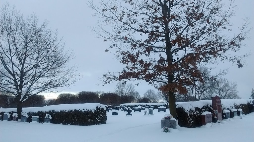 Parkview Cemetery & Crematorium | 335 University Ave, Waterloo, ON N2J 4A8, Canada | Phone: (519) 725-9280
