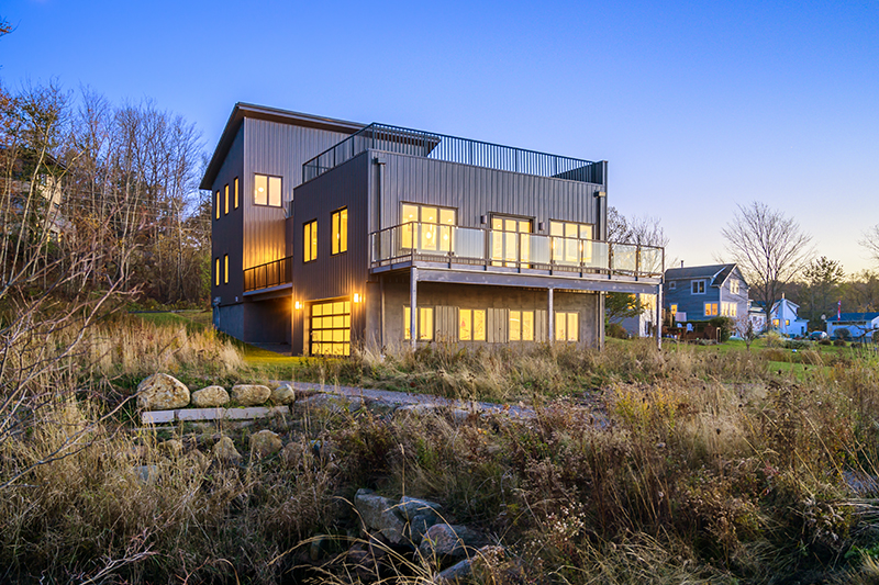 Zach Frail Realtor® - Exit Realty Town & Country | 360 Main St Unit 23, Wolfville, NS B4P 1C4, Canada | Phone: (902) 300-6606