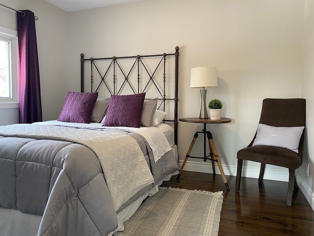 The Farmhouse on 135 Acres | 11355 Nassagaweya–Esquesing Townline, Halton Hills, ON L7J 2L7, Canada | Phone: (416) 527-3971