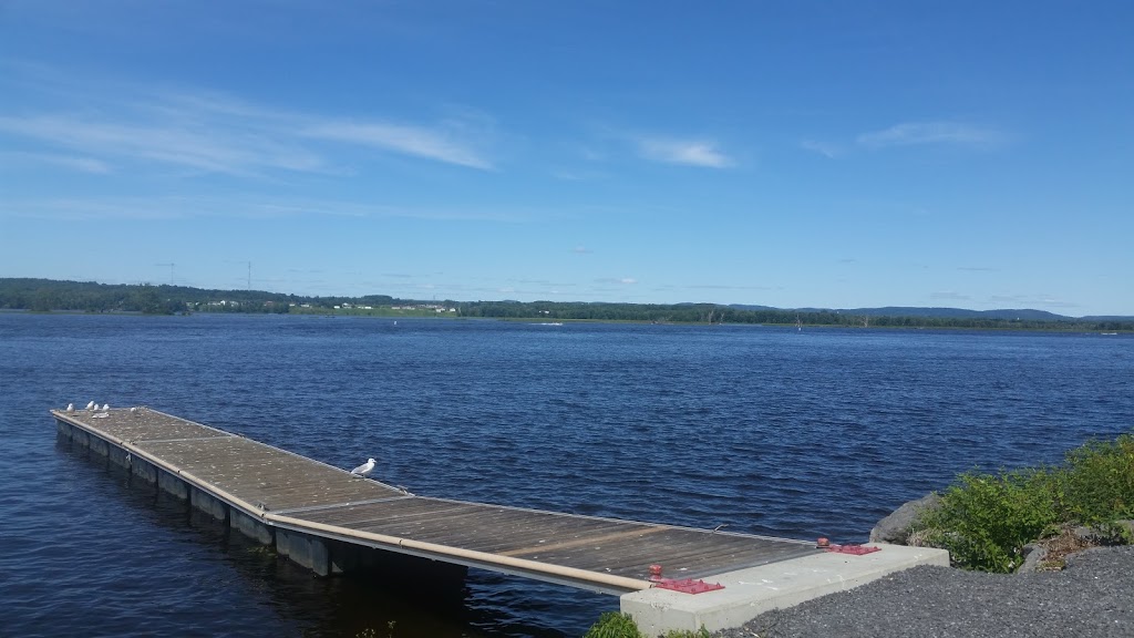 Du Moulin Park | Rockland, Clarence-Rockland, ON K4K 1T5, Canada | Phone: (613) 237-7000