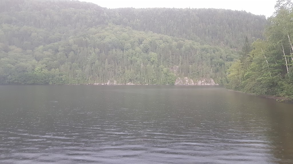 Chalet Le Missionnaire | 190 Chemin du Lac-du-Missionnaire, Lac-aux-Sables, QC G0X 1M0, Canada | Phone: (800) 319-3934