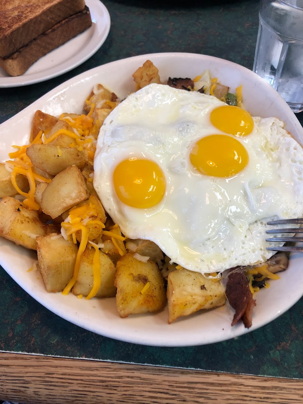 Skyway Jacks Breakfast & Lunch | 6461 Mississauga Rd, Mississauga, ON L5N 1A6, Canada | Phone: (905) 821-4055