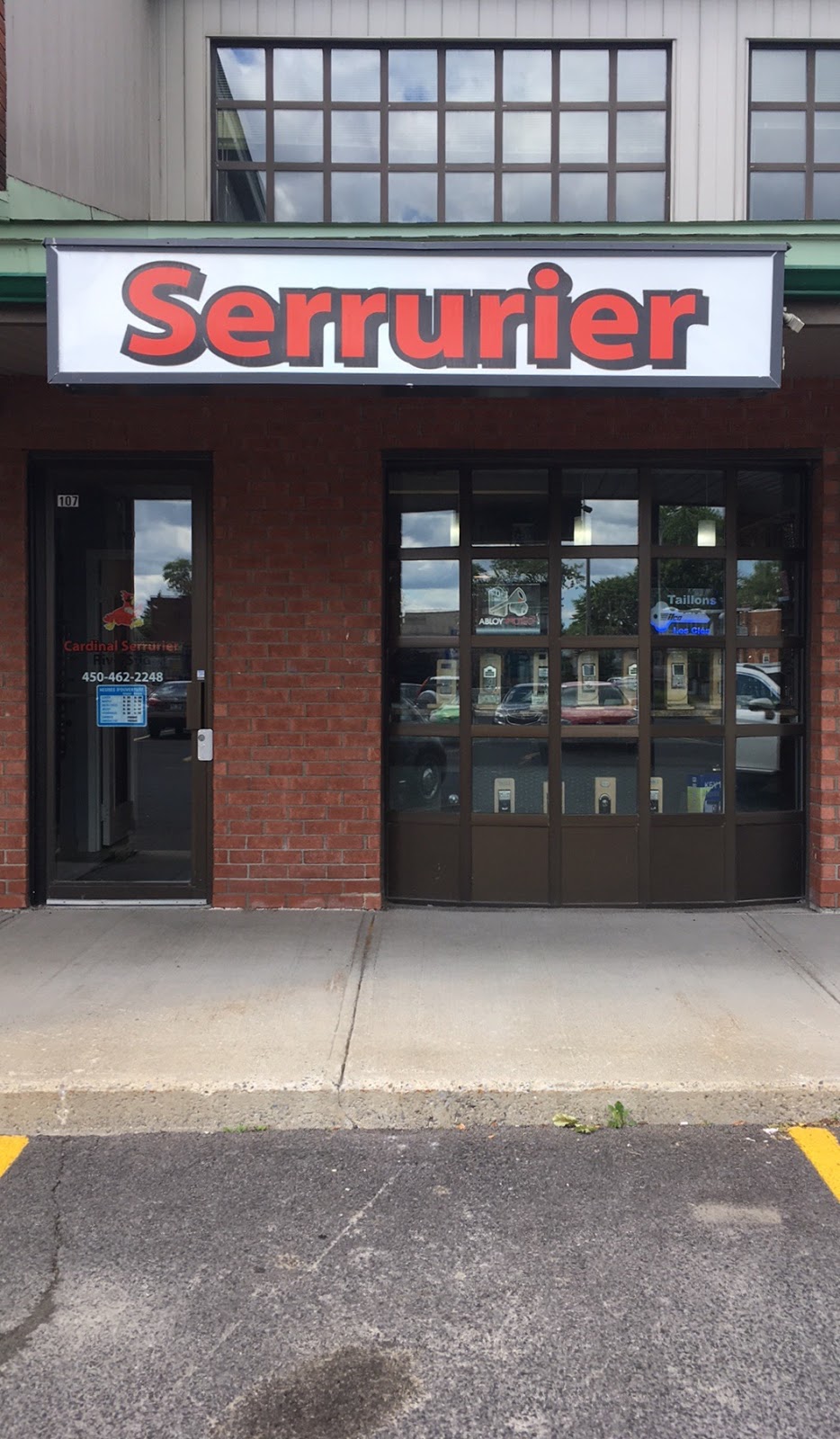 A B Cardinal Serrurier Rive-Sud inc | 2001 Av Victoria local 107, Saint-Lambert, QC J4S 1H1, Canada | Phone: (450) 462-2248