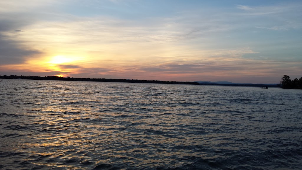 North Hero State Park | 3803 Lakeview Dr, North Hero, VT 05474, USA | Phone: (802) 372-8727
