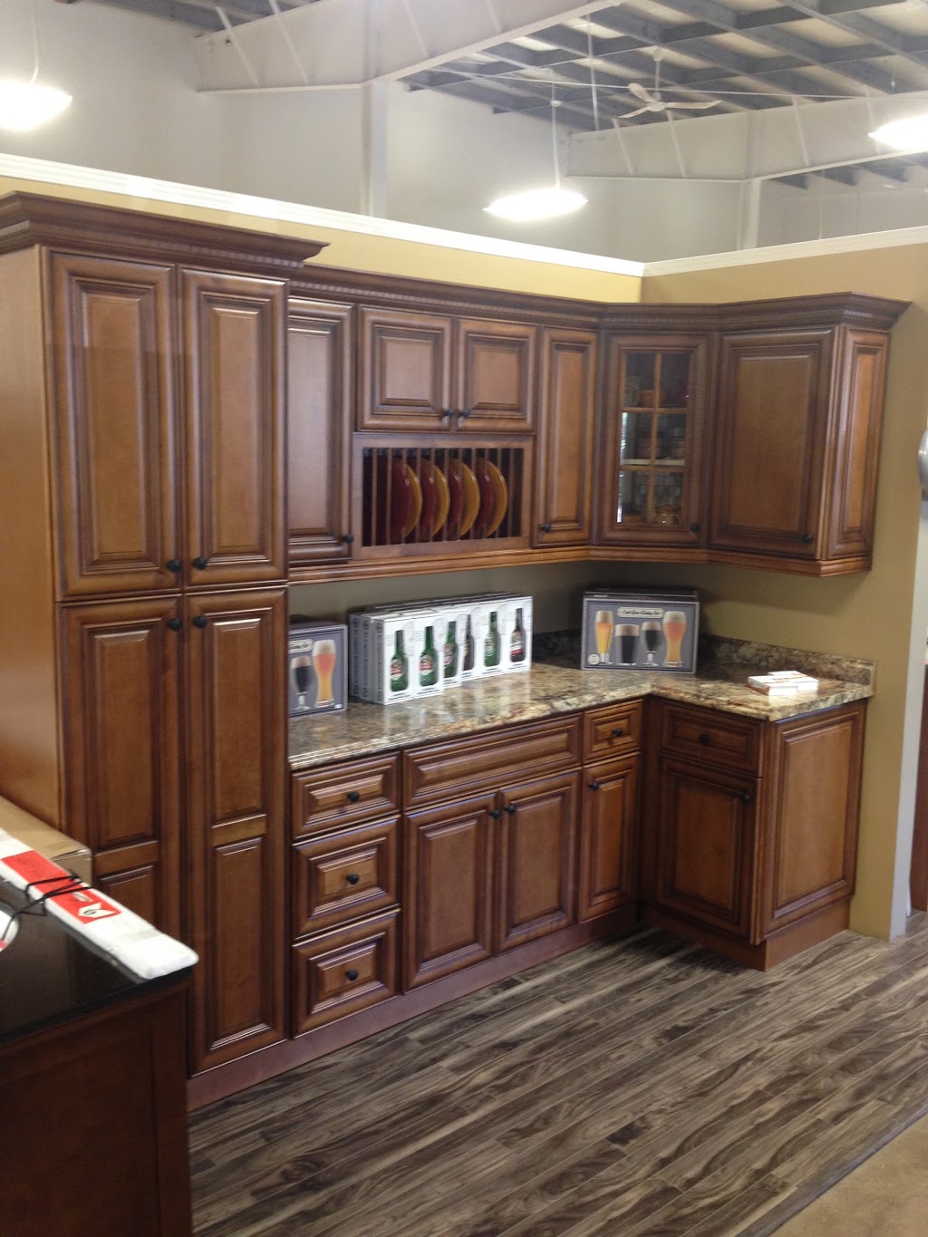 Moneysworth inc | 1067 Champlain St, Dieppe, NB E1A 1P9, Canada | Phone: (506) 855-3381