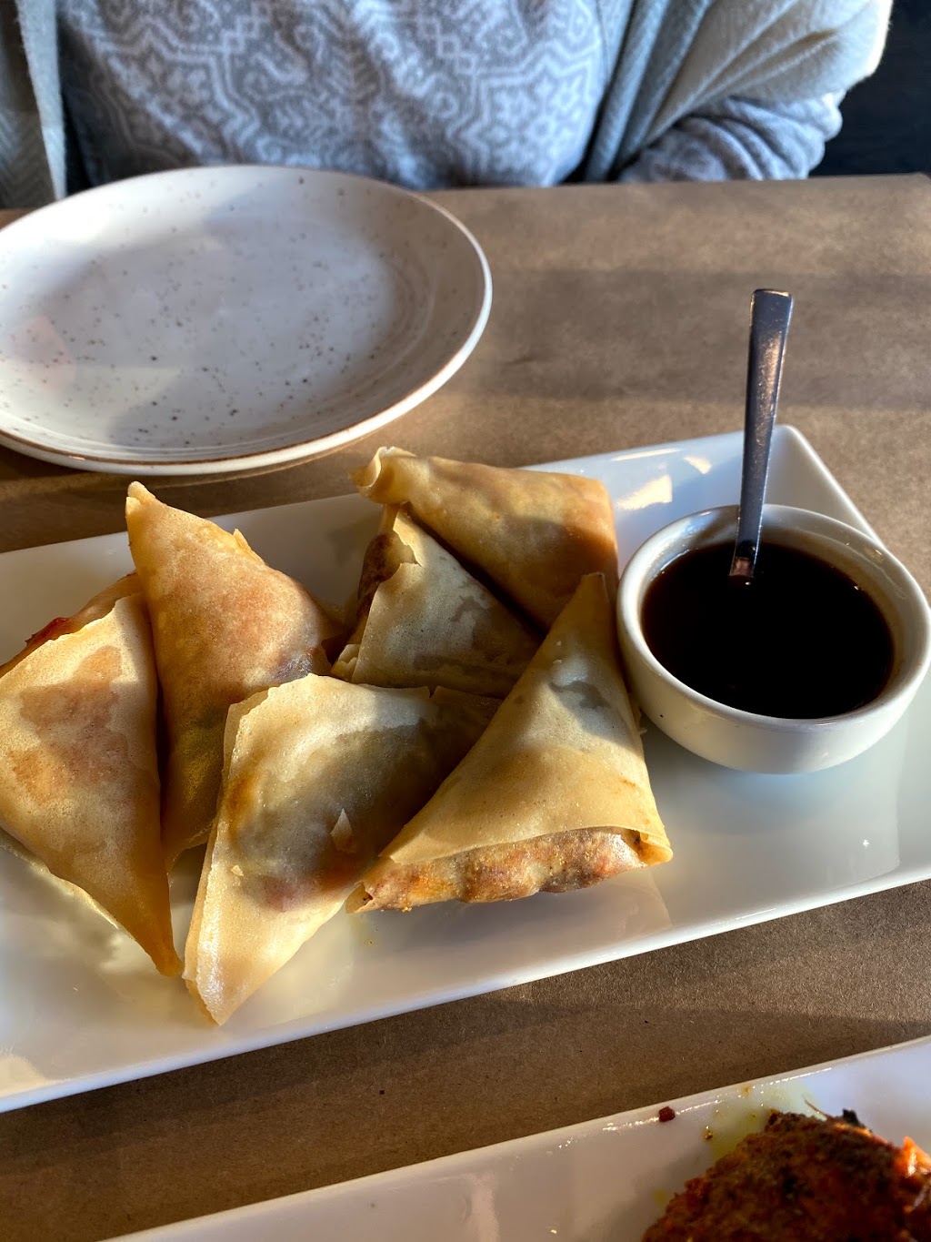 Coconut Lagoon | 853 St Laurent Blvd, Ottawa, ON K1K 3B1, Canada | Phone: (613) 742-4444