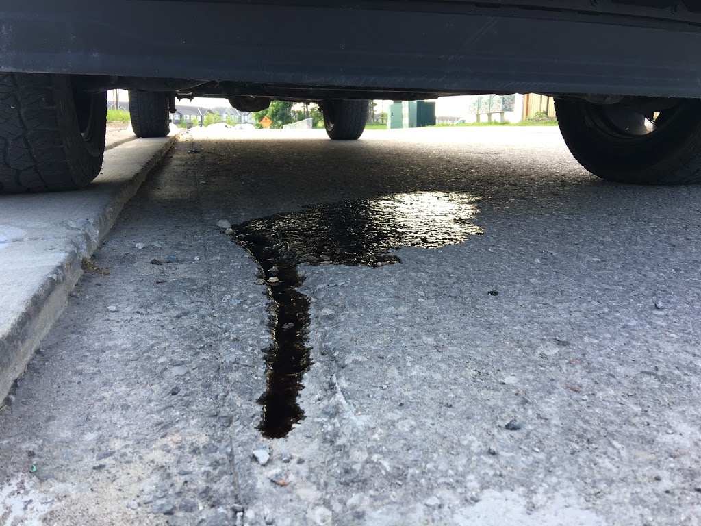 Mr. Lube | 16630 Yonge St, Newmarket, ON L3X 2N8, Canada | Phone: (905) 898-4915