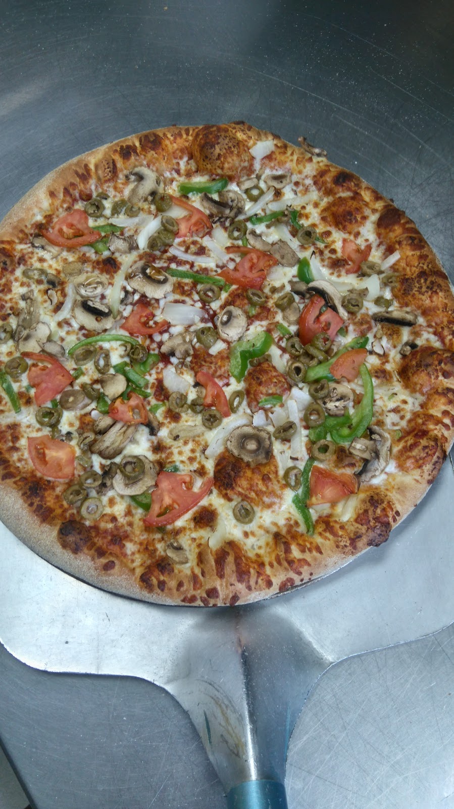 Dominos Pizza | 9505 Keele St, Maple, ON L6A 1W3, Canada | Phone: (905) 303-6999