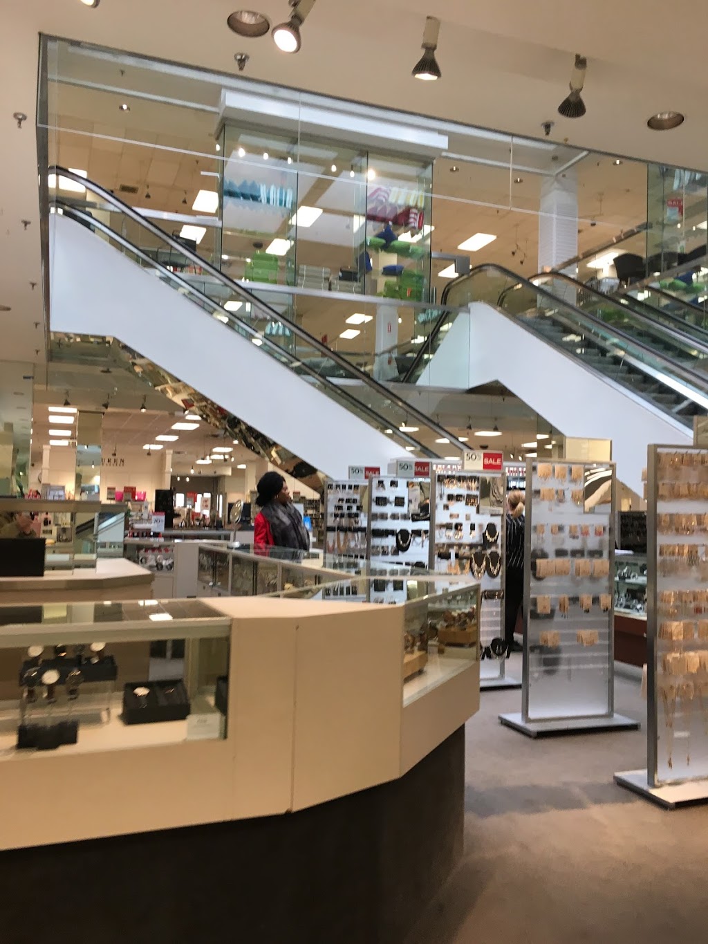 Hudsons Bay | 500 Rexdale Blvd, Etobicoke, ON M9W 6K5, Canada | Phone: (416) 674-6000