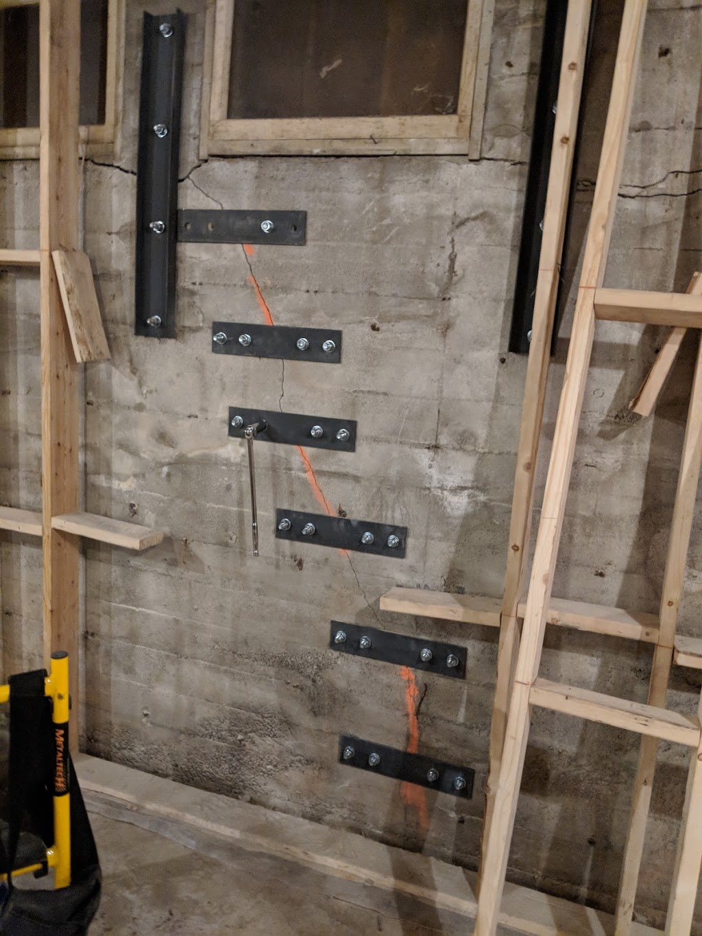 SOS Sous Sol | 4400 Chem. de la Rivière N, Mirabel, QC J7N 2L6, Canada | Phone: (450) 752-7144