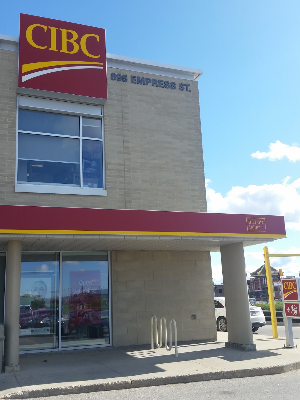 CIBC Branch with ATM | 895 Empress St, Winnipeg, MB R3G 3P8, Canada | Phone: (204) 944-5868