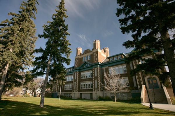 Clark Roofing (1964) Ltd | 225 Hodsman Rd, Regina, SK S4N 5W5, Canada | Phone: (306) 347-0123