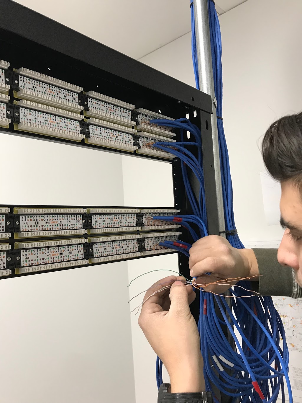 Montreal IT Support | 10 Avenue de Mount Vernon, Lachine, QC H8R 1J7, Canada | Phone: (514) 600-1095
