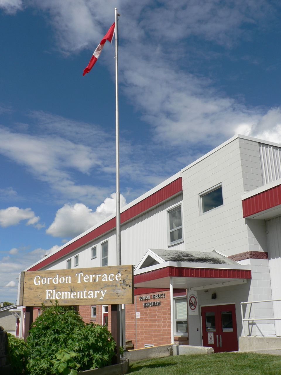 Gordon Terrace Elementary | 1200 5 Ave S, Cranbrook, BC V1C 2H1, Canada | Phone: (250) 426-8248