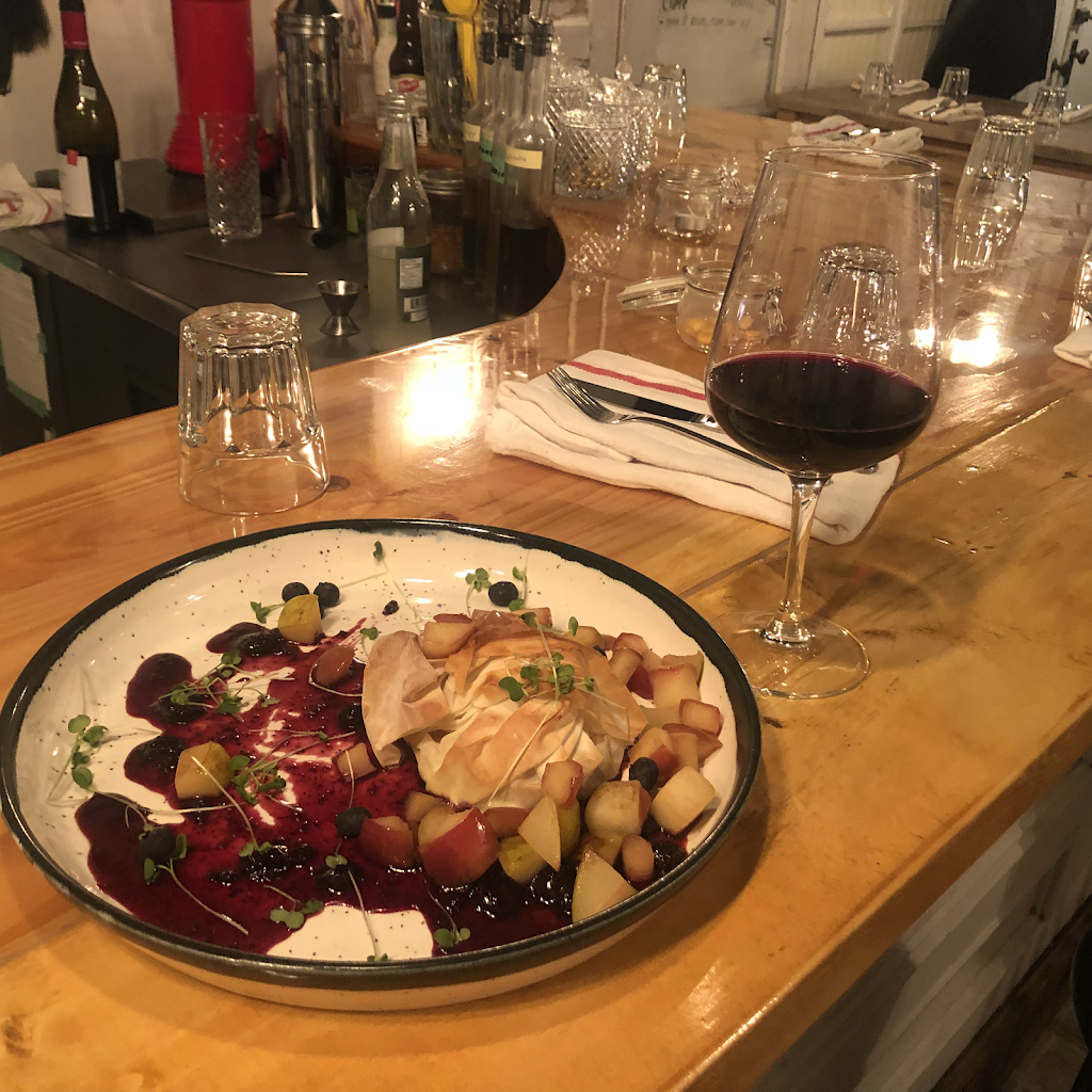 Restaurant Sinsemilla | 665 Rue Saint-Jean, Québec, QC G1R 1P7, Canada | Phone: (418) 522-1640