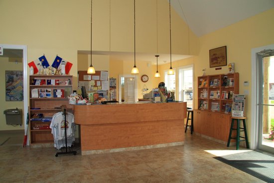 Cap-Pele Visitor Information Centre | 2463 Acadie Rd, Cap-Pelé, NB E4N 1B5, Canada | Phone: (506) 577-2017