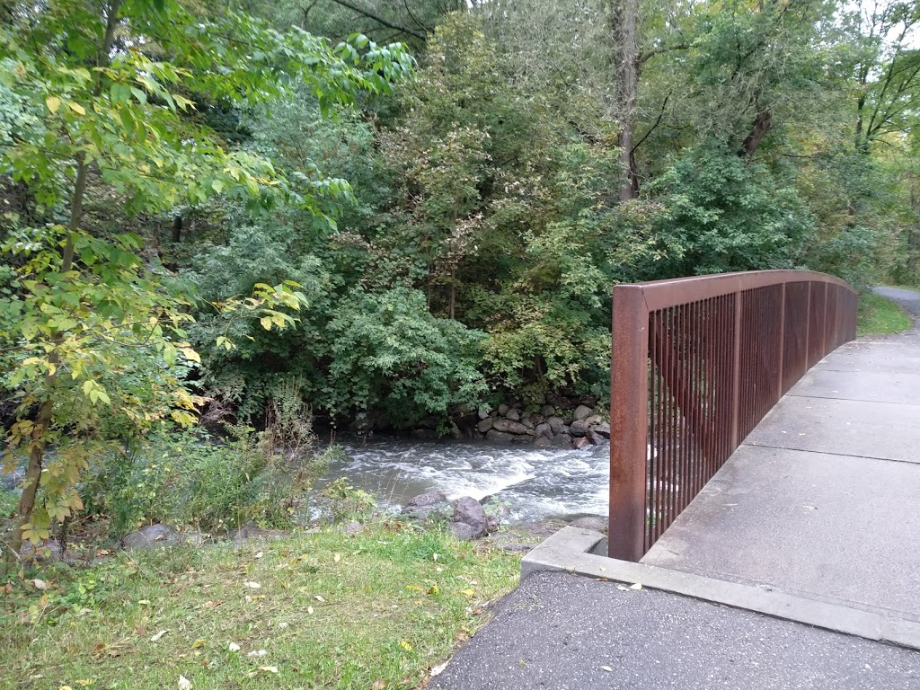 Derrydowns Park | 227 Derrydown Rd, North York, ON M3J 1S2, Canada | Phone: (416) 338-4386