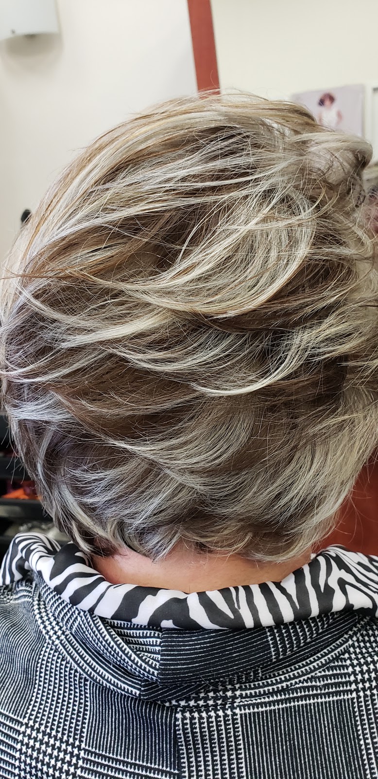 Blossom Salon Spa | 2950 Bank St, Gloucester, ON K1T 1N8, Canada | Phone: (613) 260-9999