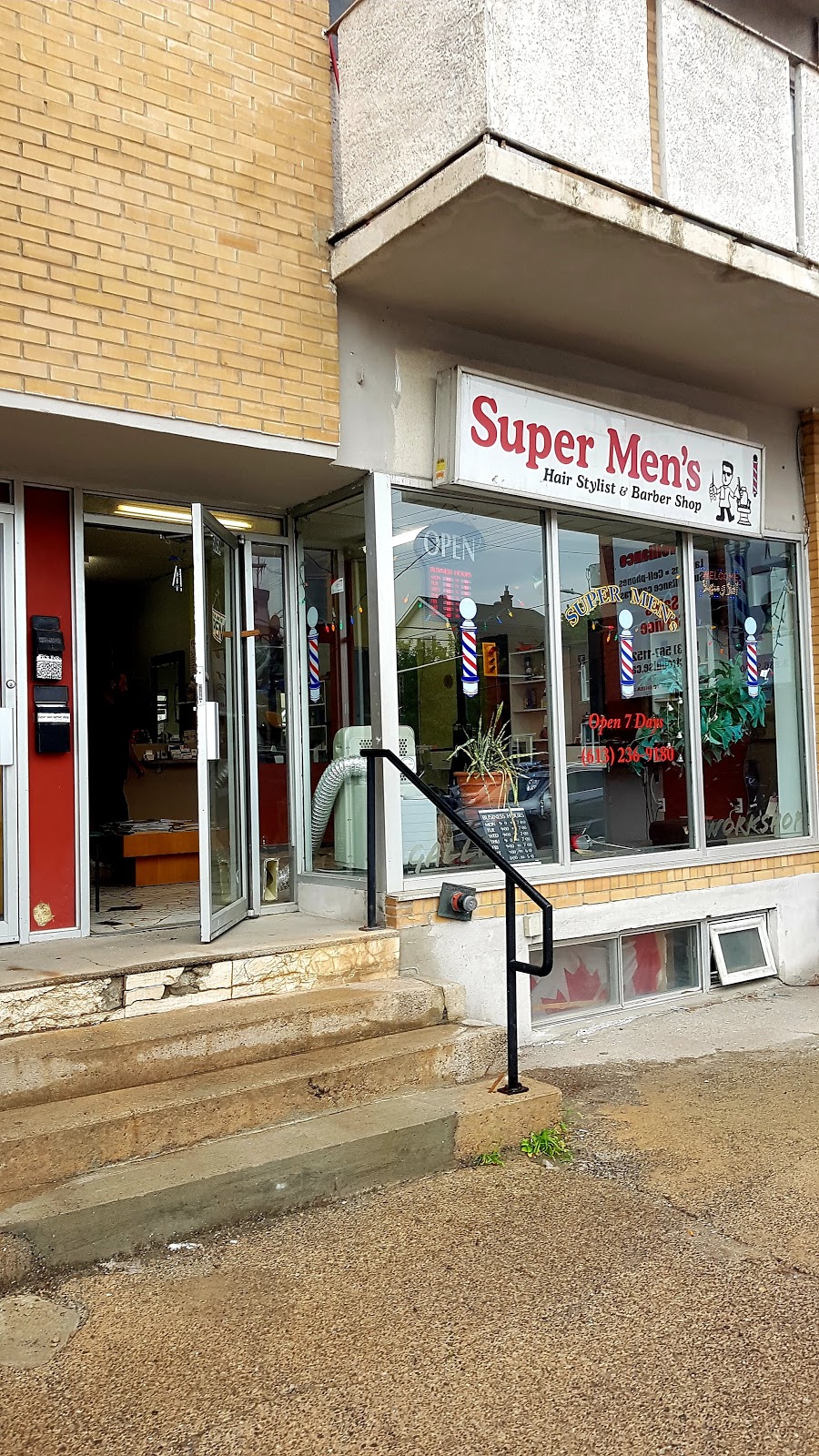 Super Mens Barber Shop | 505 Gladstone Ave, Ottawa, ON K1R 5X3, Canada | Phone: (613) 236-9180
