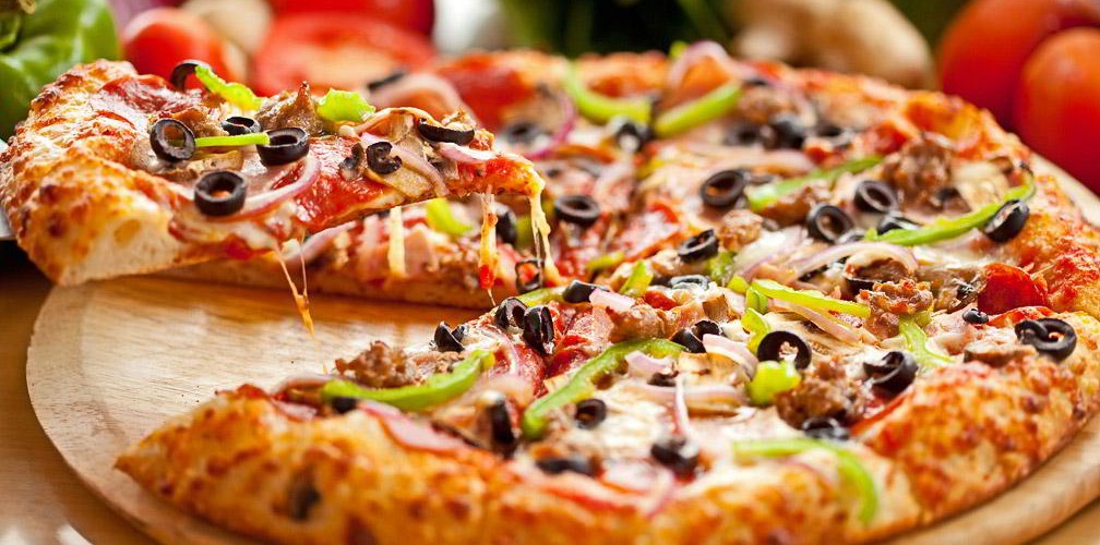 Ricotas Pizza | 2405 William St, Buffalo, NY 14206, USA | Phone: (716) 893-0408