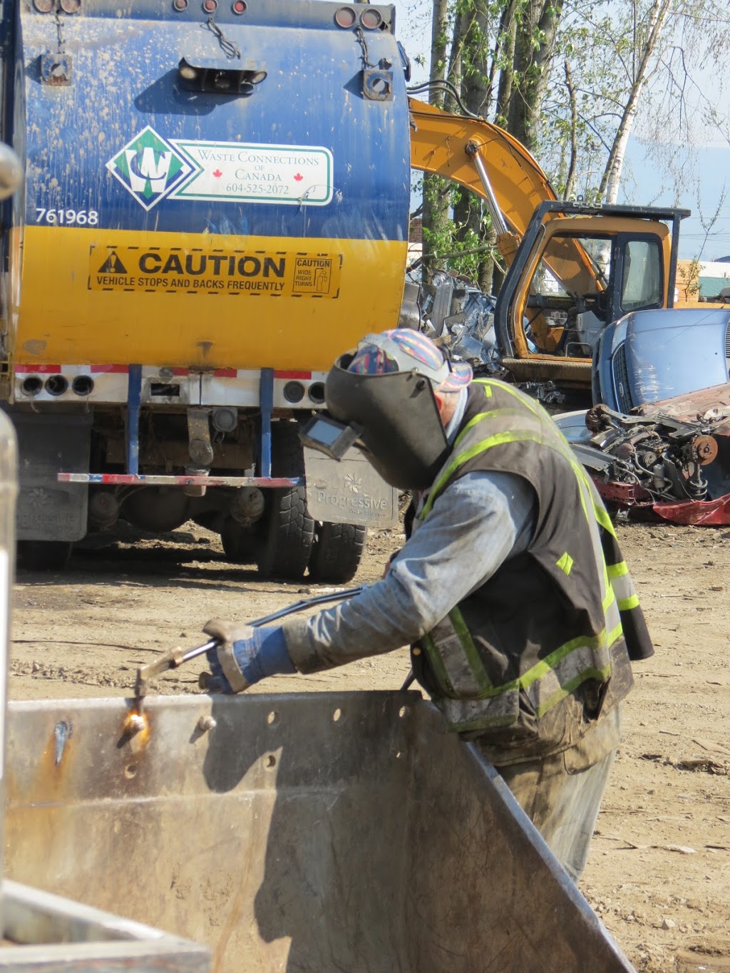 Fraser Valley Metal Recycling | 34272 Industrial Way, Abbotsford, BC V2S 7M6, Canada | Phone: (604) 746-2855