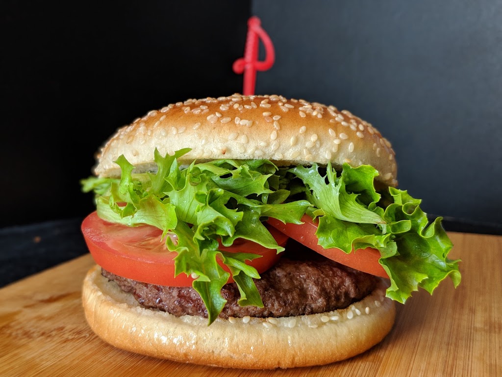 Restaurant Le Moulin Windsor | 45 Rue Principale S, Windsor, QC J1S 2B4, Canada | Phone: (819) 845-3290