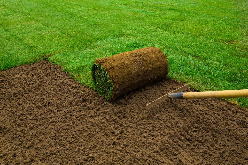 Landscaping, Fencing Services Surrey | 13311 80 Ave, Surrey, BC V3W 3B5, Canada | Phone: (604) 633-0400